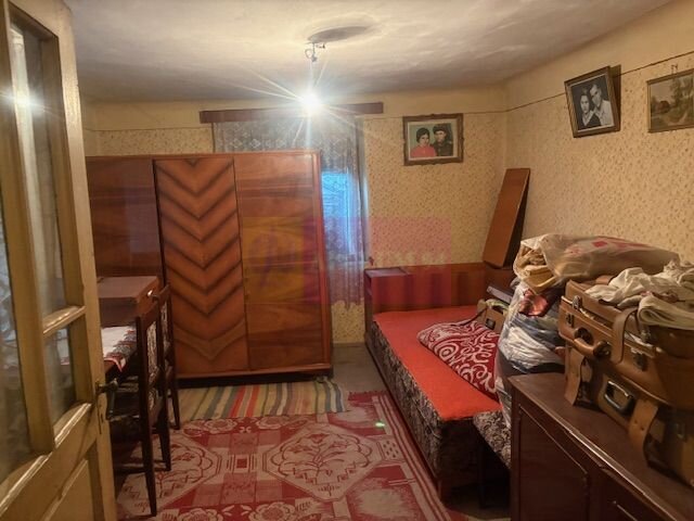 Teren cu casa demolabila din paianta Sos Alexandriei- Luk Oil.